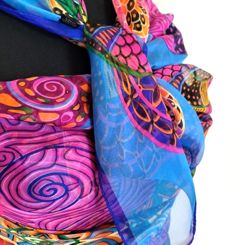 Vibrant Multicolor Scarf/Wrap FINAL PRICE - Picture 6 of 10